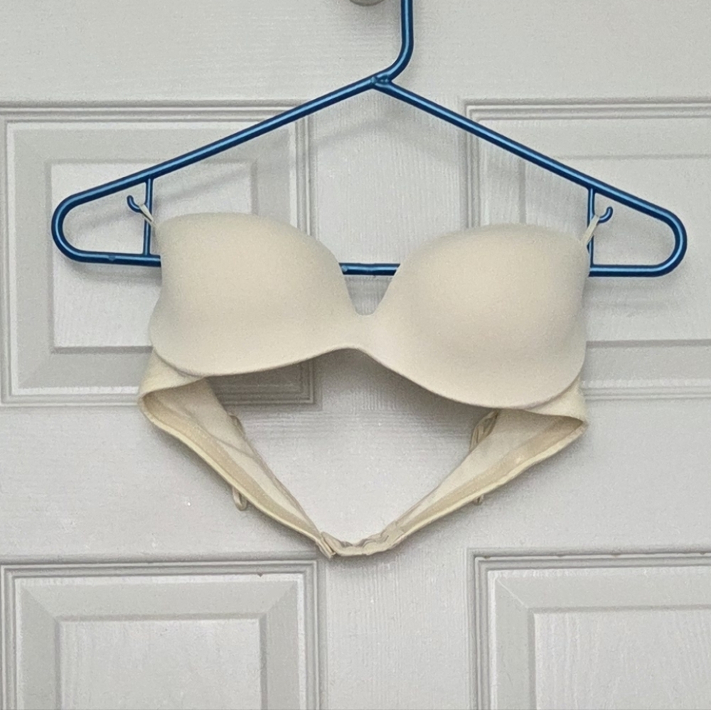 Warner's Cream Strapless Bra